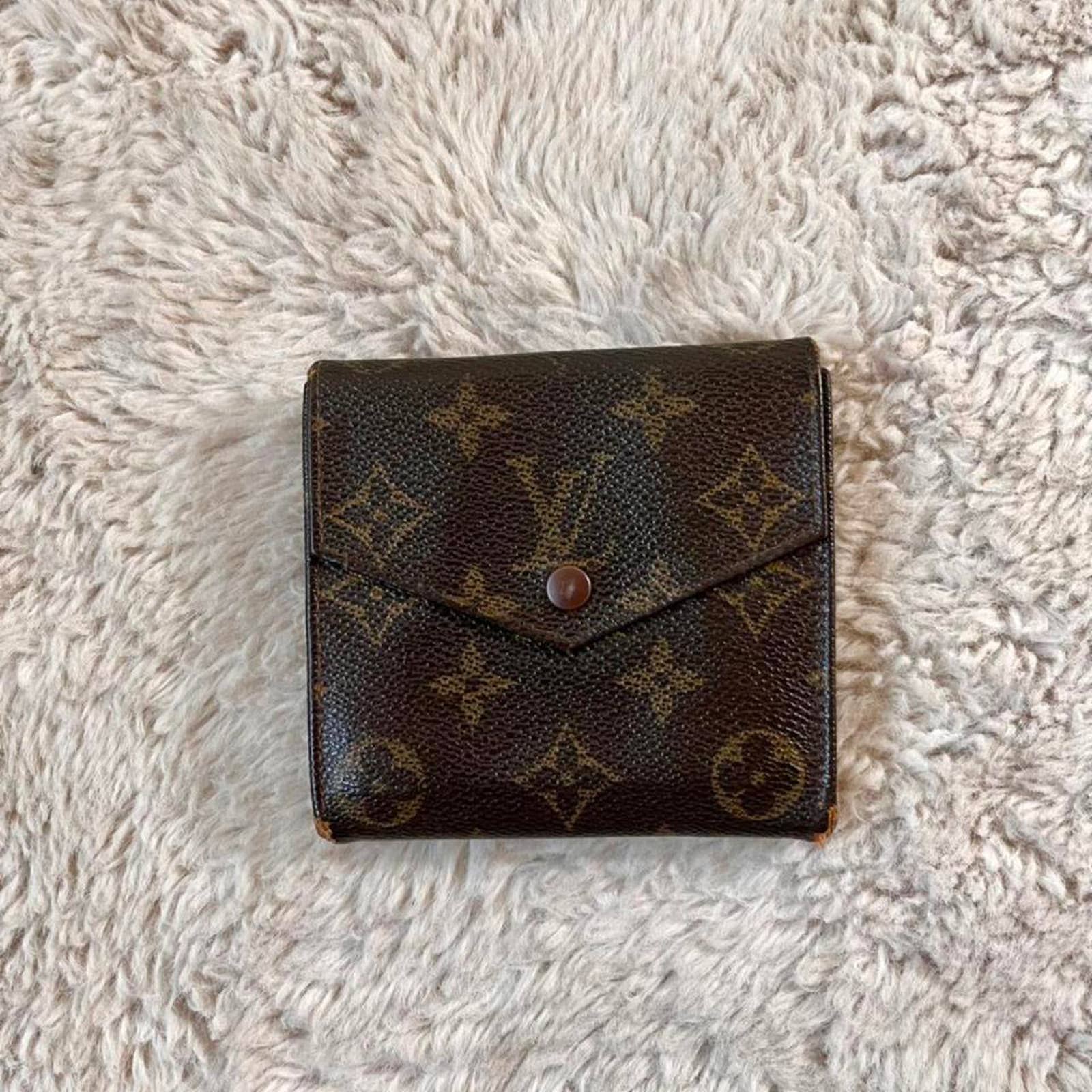 Authentic Y2k Louis Vuitton Brown Monogram Trifold Wallet With Flap